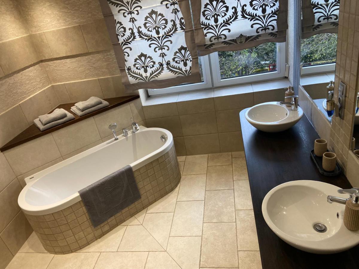 Apartament Elk Centrum Apartment Екстериор снимка